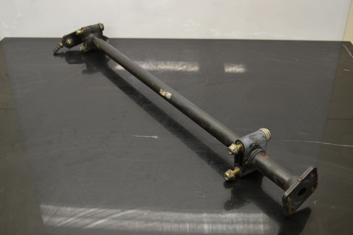 Ohjausakseli Ski-Doo Mxz 500