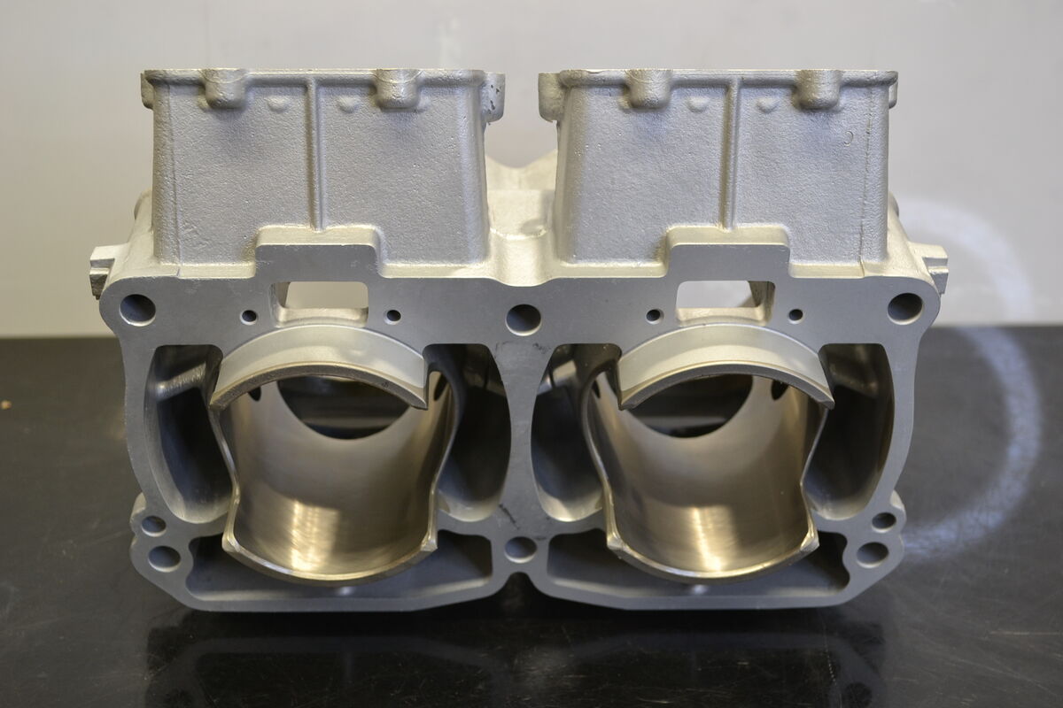 Sylinteri 800 Powertek 2007-2011,  6413042