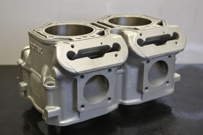 Sylinteri 800 Powertek 2007-2011,  6413042