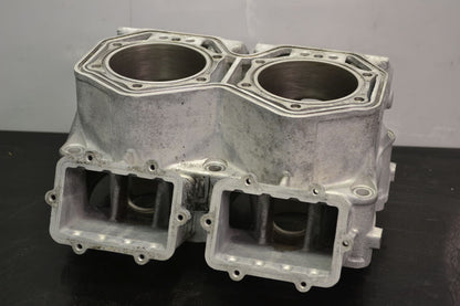 Sylinteri 800 Etec, 420413041 Summit X