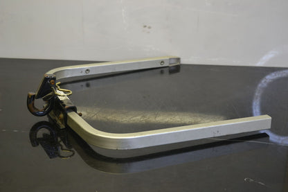 Takapuskuri vetokoukulla BRP