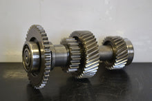 Commander 900 Ace vaihdelaatikon akseli, 504154127