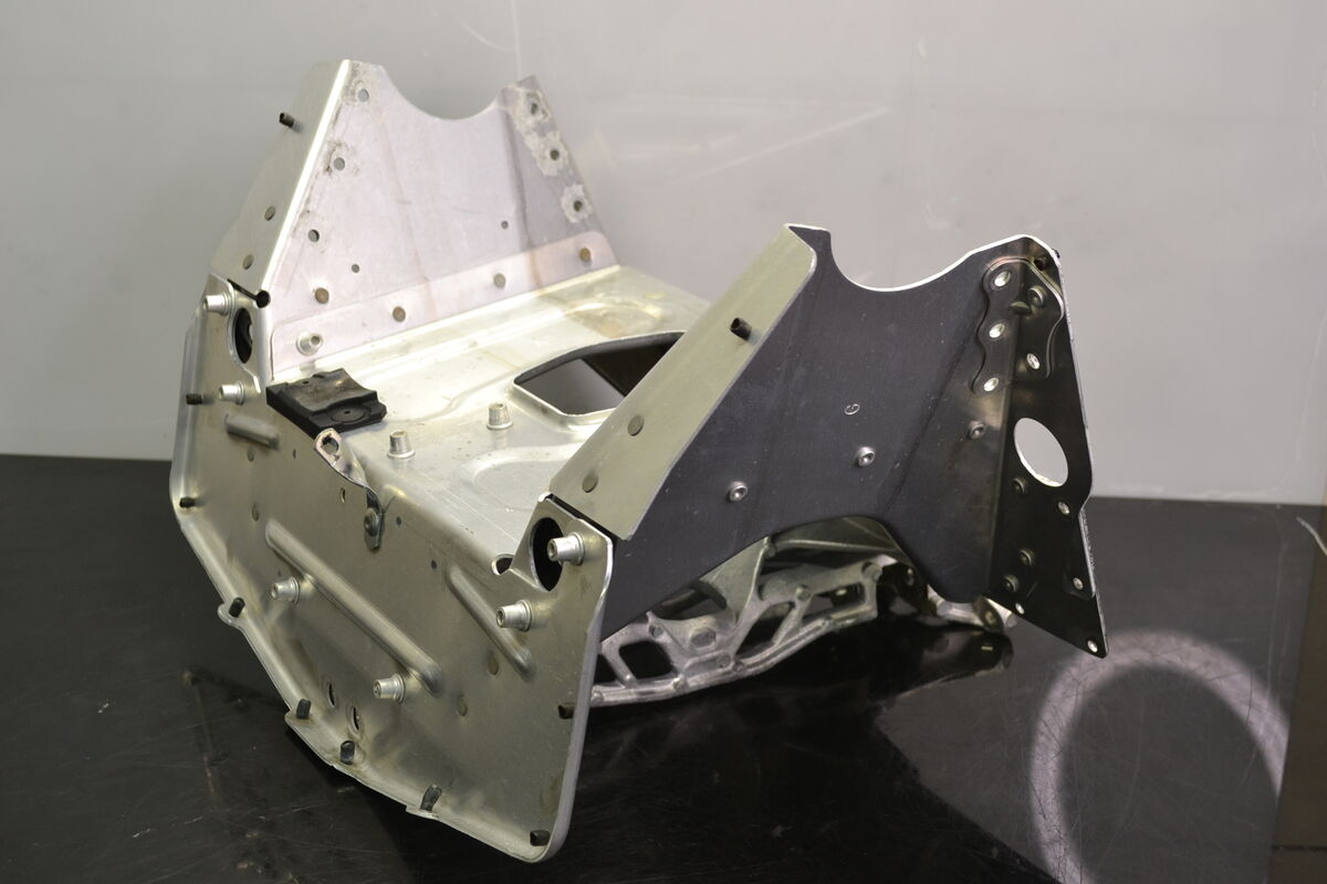 Cross member, Brp 518328392