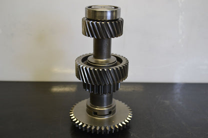 Commander 900 Ace vaihdelaatikon akseli, 504154127