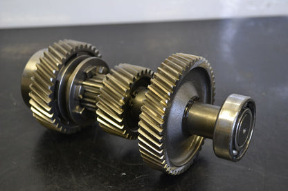 Commander 900 Ace vaihdelaatikon akseli, 504154126