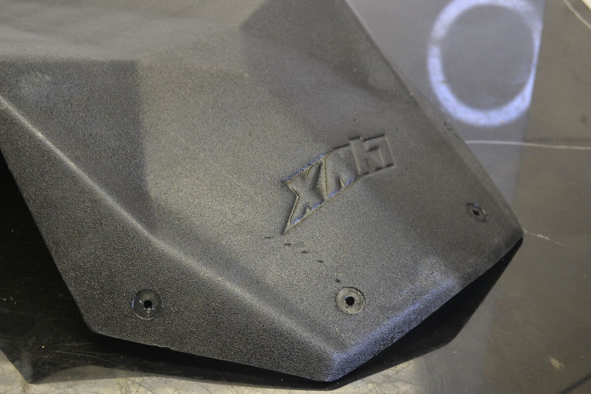 Pohjapanssari Lynx, Ski-Doo 2008-2013 Musta