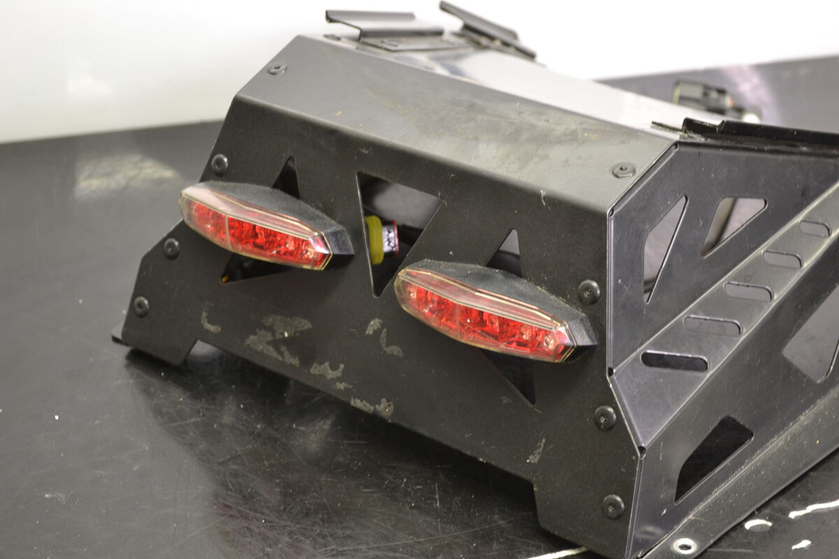 Penkin runko ja valot Lynx RS 600 2016