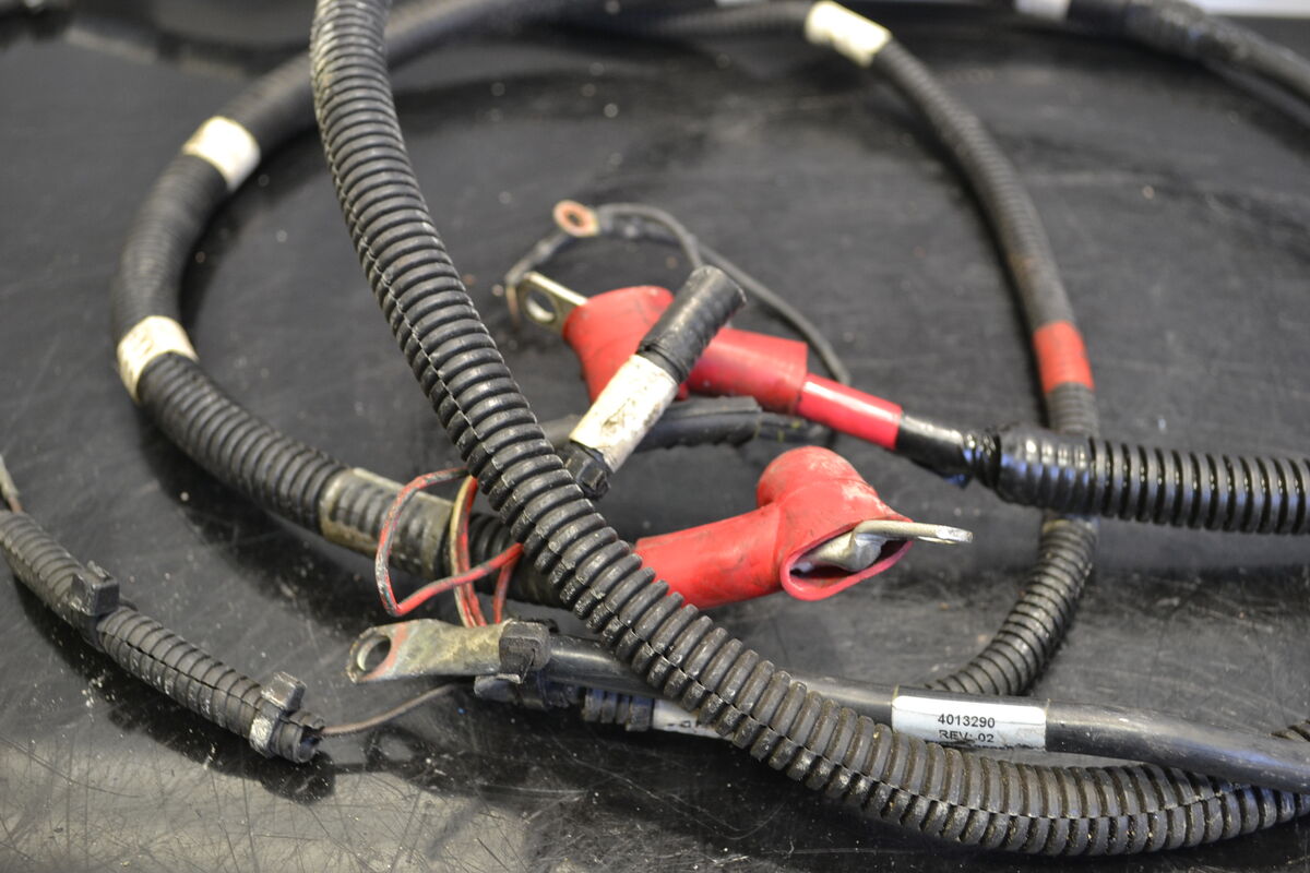 Starttimoottorin johtosarja Indy SP 600