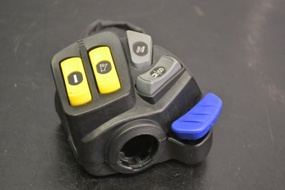 Monitoimikatkaisin Ski-Doo MXZ X, 515177417