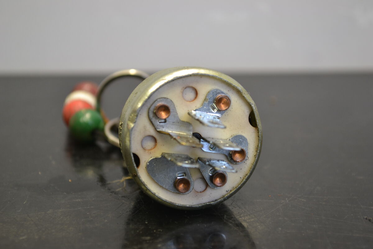 Virtalukko ja avaimet Polaris, 2205055