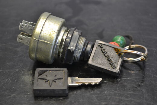 Virtalukko ja avaimet Polaris, 2205055