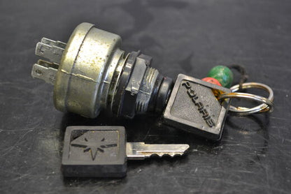 Virtalukko ja avaimet Polaris, 2205055