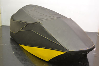 Penkki Ski-Doo MXZ X  2013 Musta/Keltainen