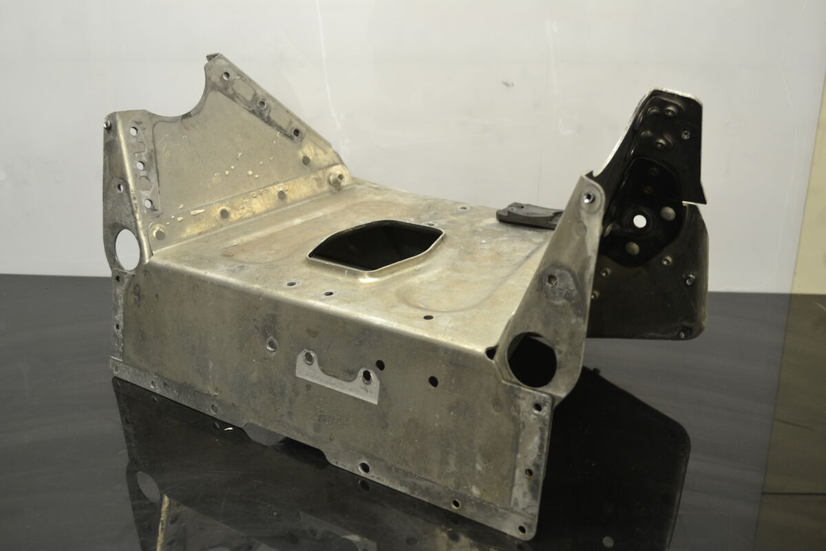 Tvärbalk Ski-Doo Summit 800 Etec 2011