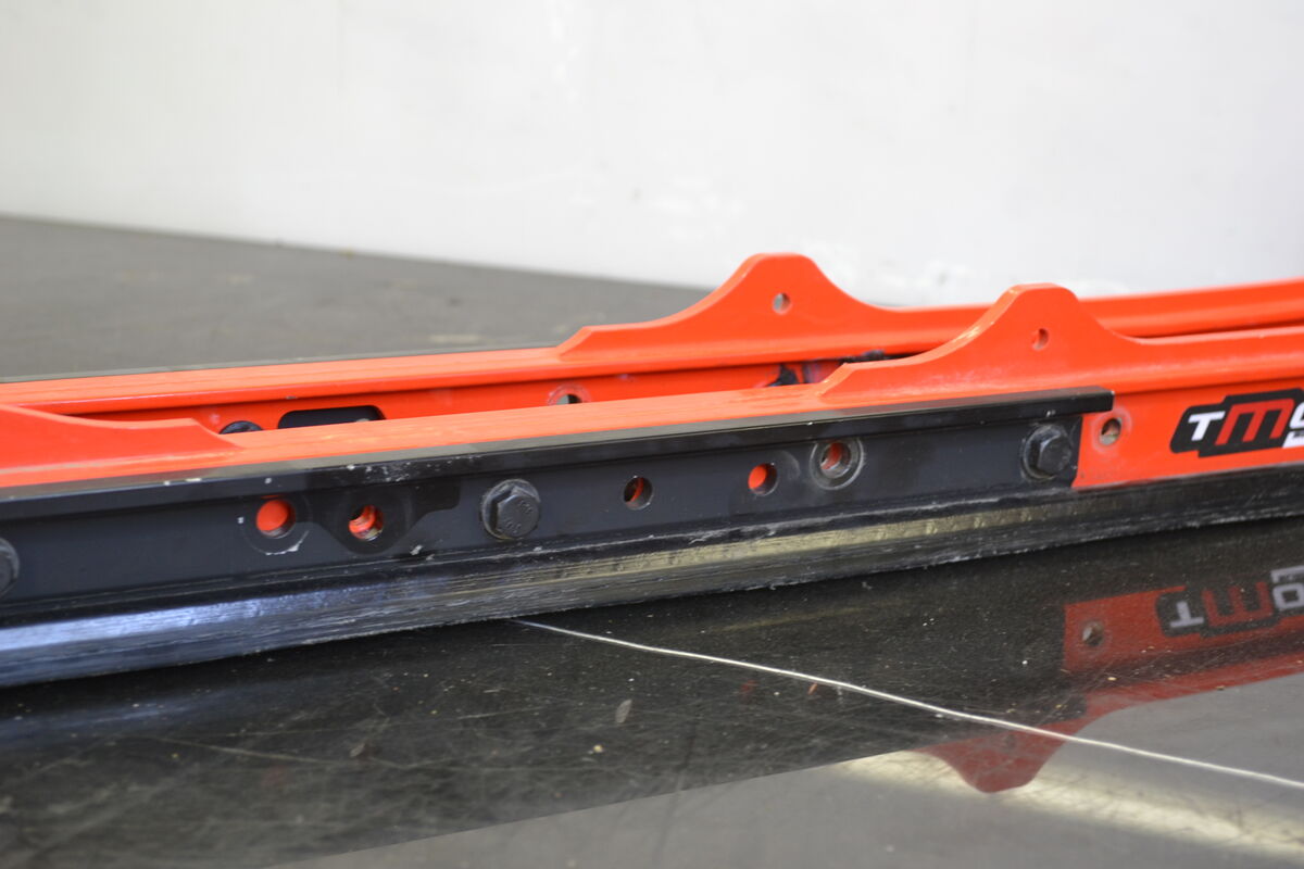 Liukurungot Summit 154" T-Motion Punainen