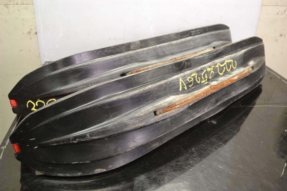 Blade Xc sukset Musta/Punainen