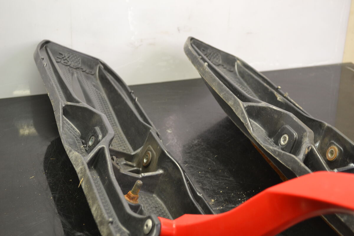 Blade Xc sukset Musta/Punainen