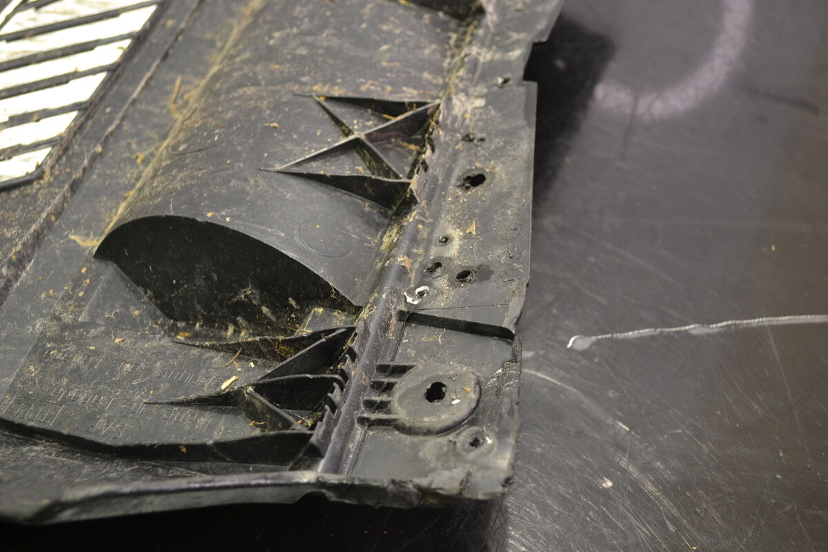 Roiskeläppä Lynx valkoinen, 520001070