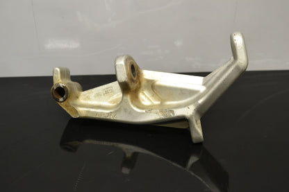 Olkatappi Oikea Ski-Doo Summit 2011