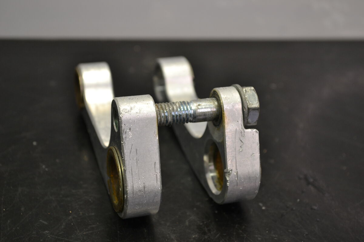 Rocker arm LH, RH, 503191894, 503191890