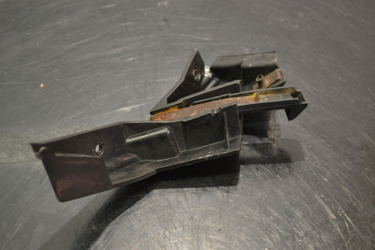 Upper right lock Kuomun Lynx 14-17, 517305315