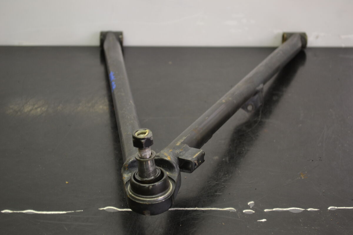 Alatukivarsi oikea RS 600, 505072654