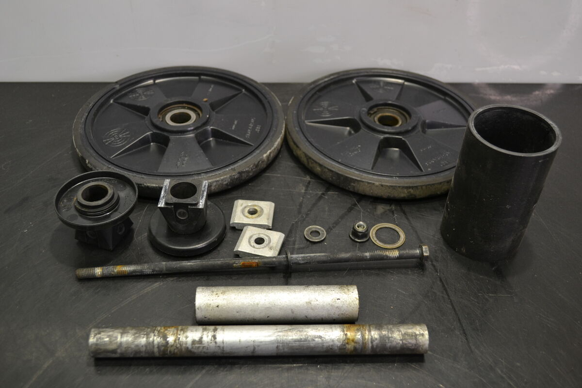 RST taka-akseli Boondocker, Summit 200mm Pyörillä