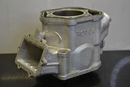 Sylinteri 600 Etec 09-10,  420623262