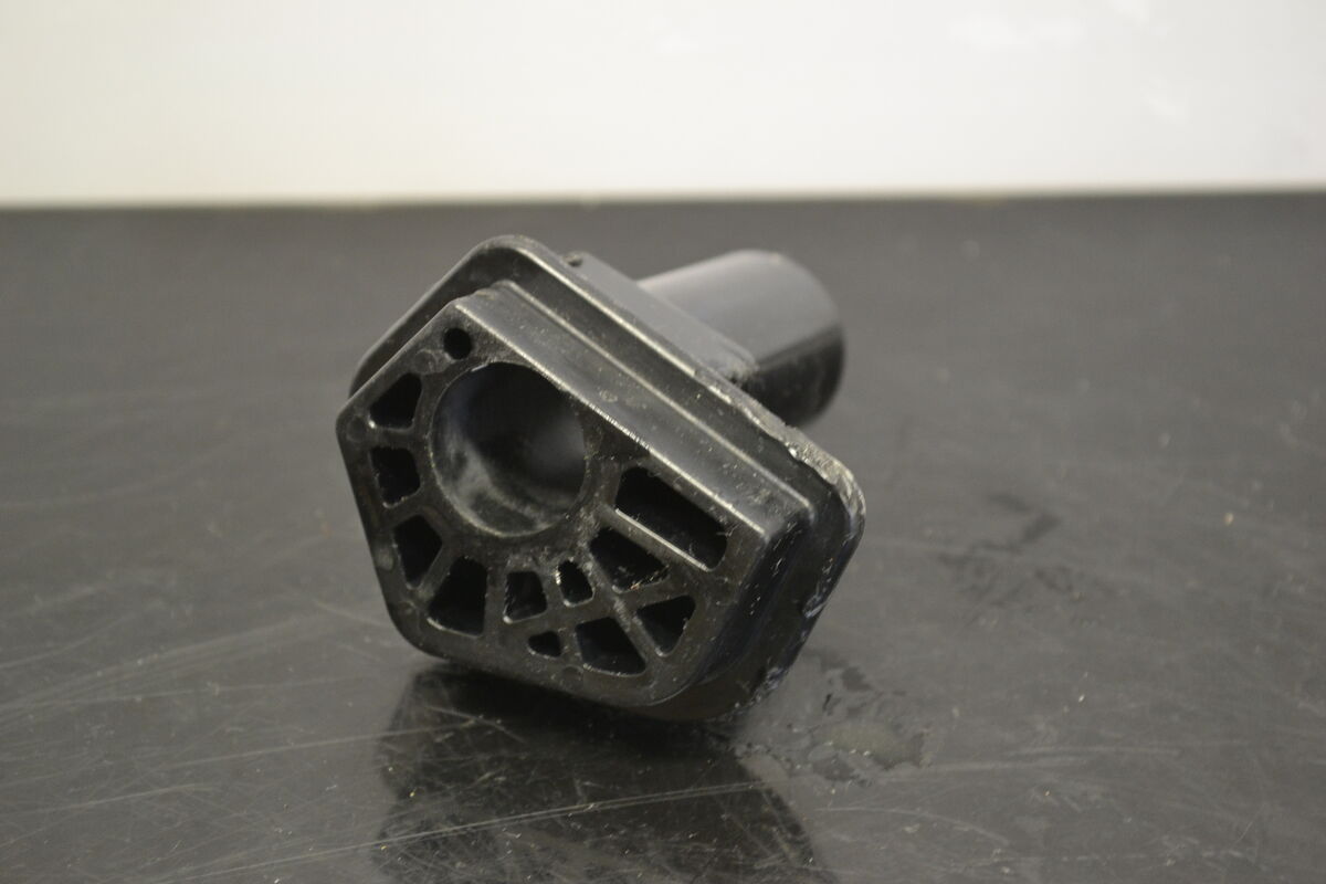 Esijännityksen säädin oikea , 503191190