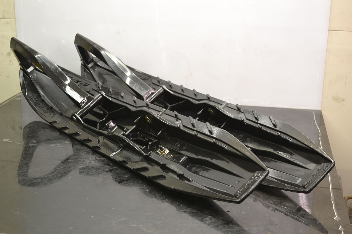 Blade DS sukset Musta, 860201244