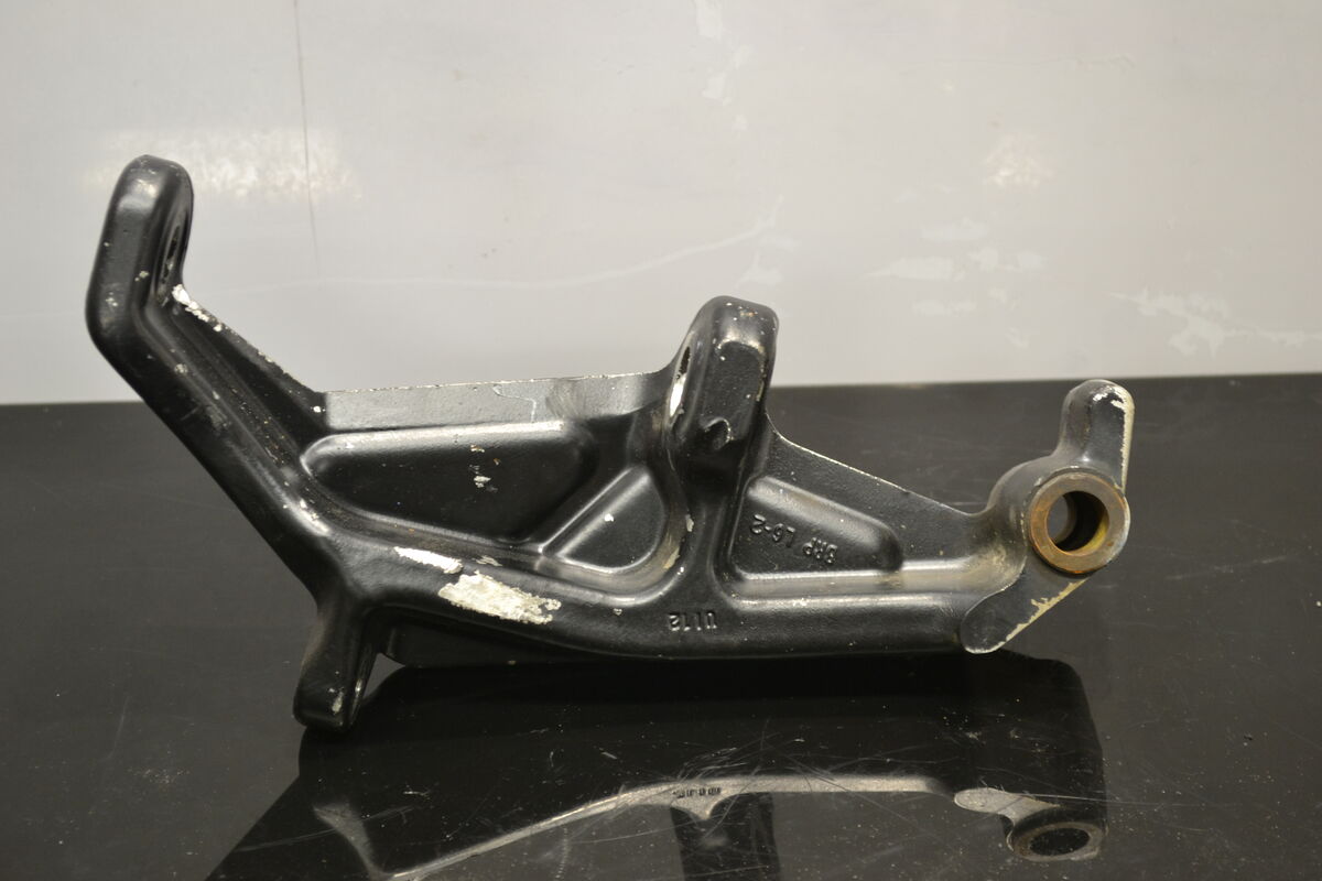 Olkatappi vasen Ski-Doo Renegade Backcountry 2010