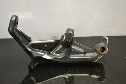 Olkatappi vasen Ski-Doo Renegade Backcountry 2010