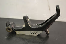 Lynx Ras2 left shoulder pin, 505073475