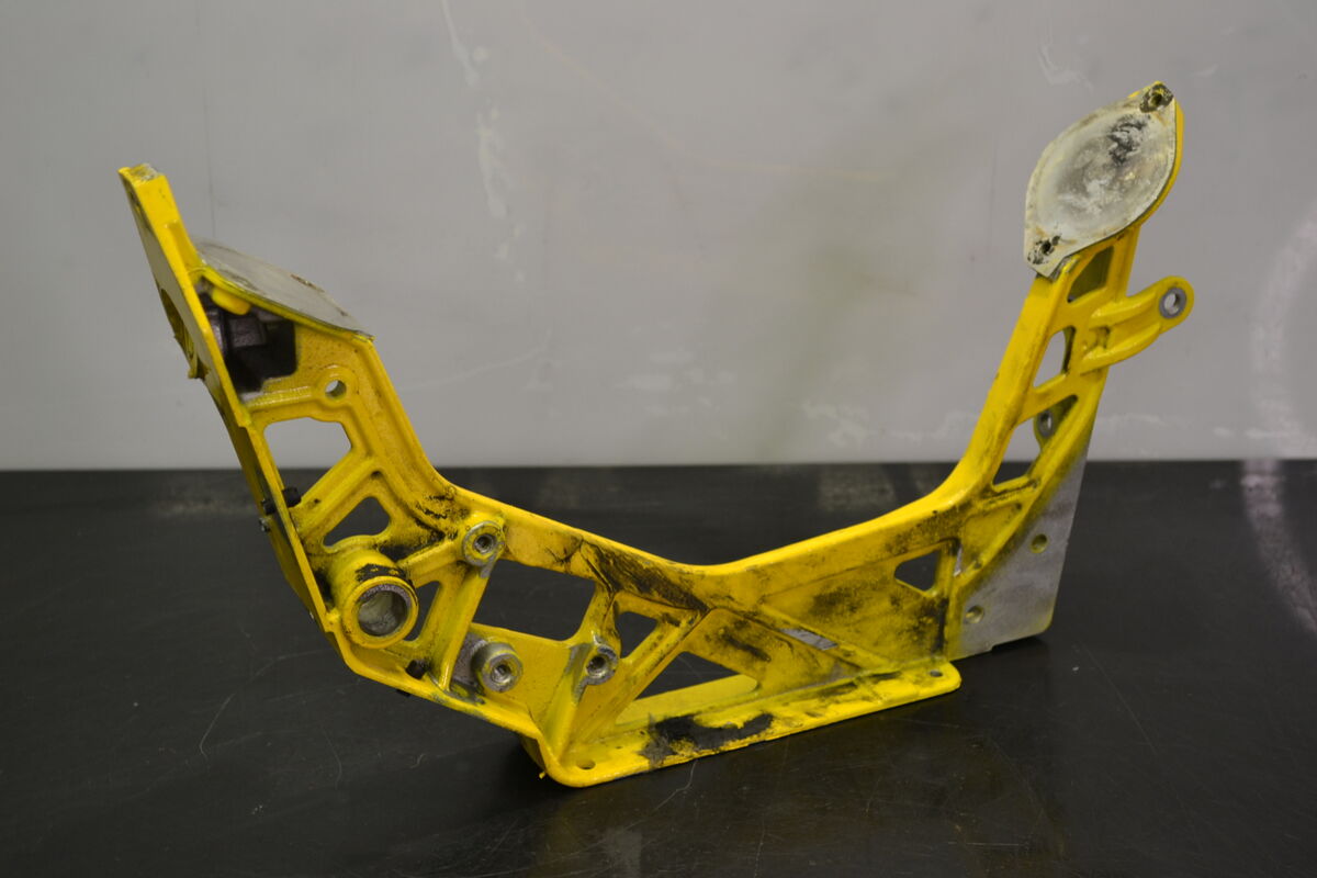 LH Member, Keltainen Ski-Doo XRS 2014