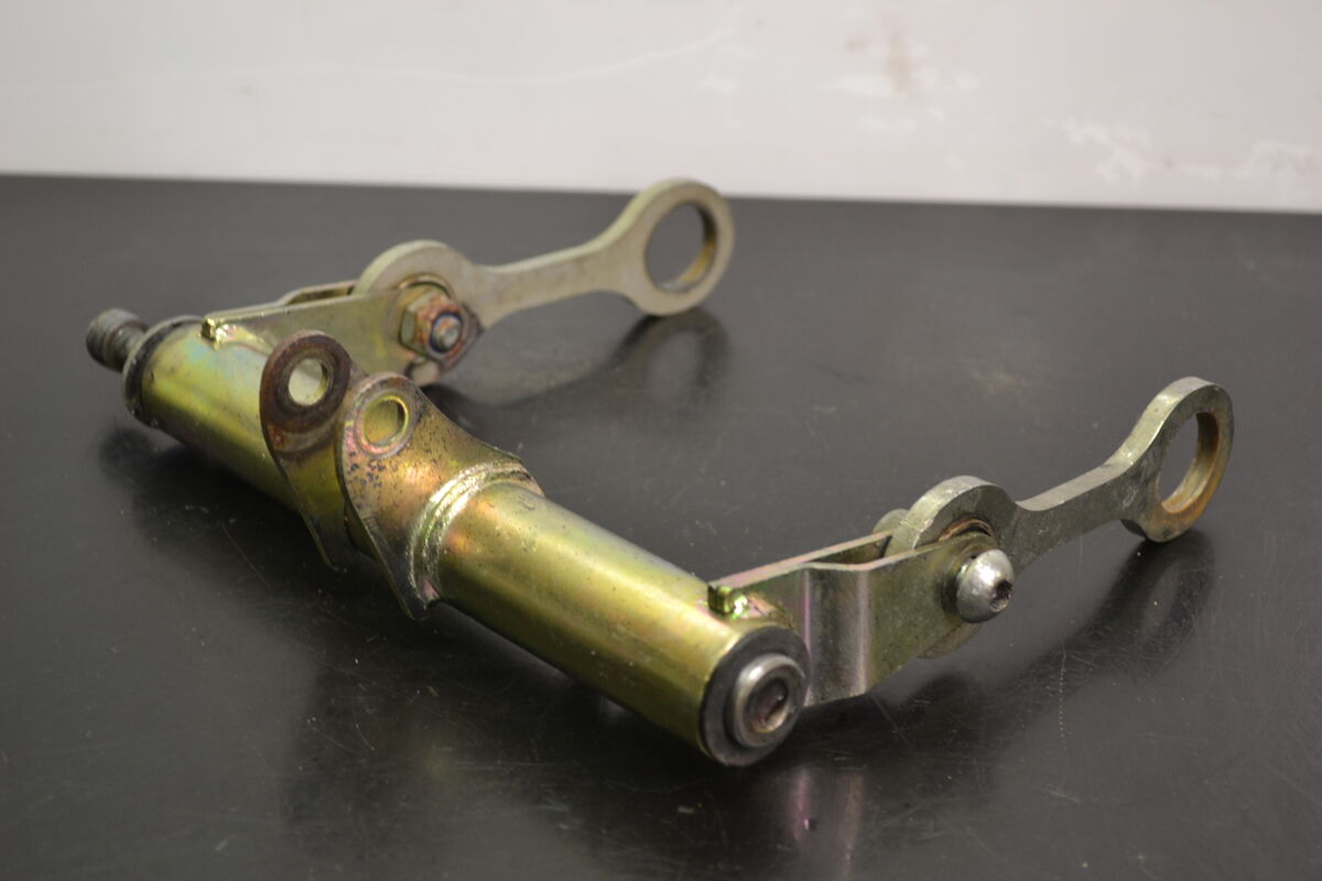 Etupukin linkku PPS, 605355772