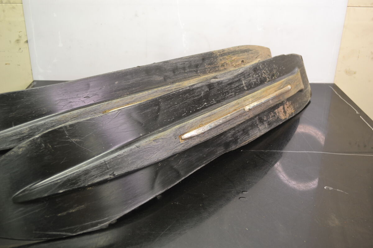 Skidor Polaris Gripper Svart, 1823814-070