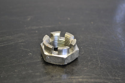 Kruunumutteri Mxz 600, 250000012