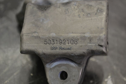 Etupukin pohjaanlyöntikumi PPS