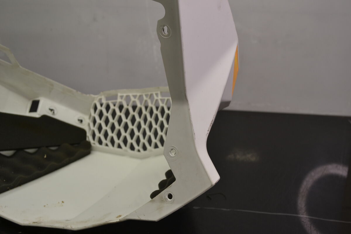 Keulamuovi valkoinen Ski-Doo, Lynx 08-13