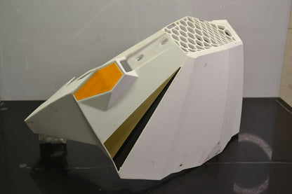 Keulamuovi valkoinen Ski-Doo, Lynx 08-13