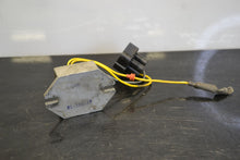 Jännitteensäädin MXZ 600, 515175216