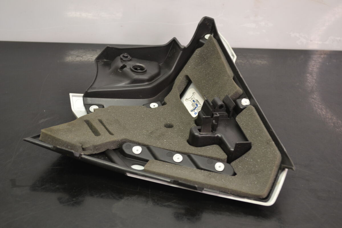 Pikku kuomu vasen Ski-Doo Gen5, 517308542