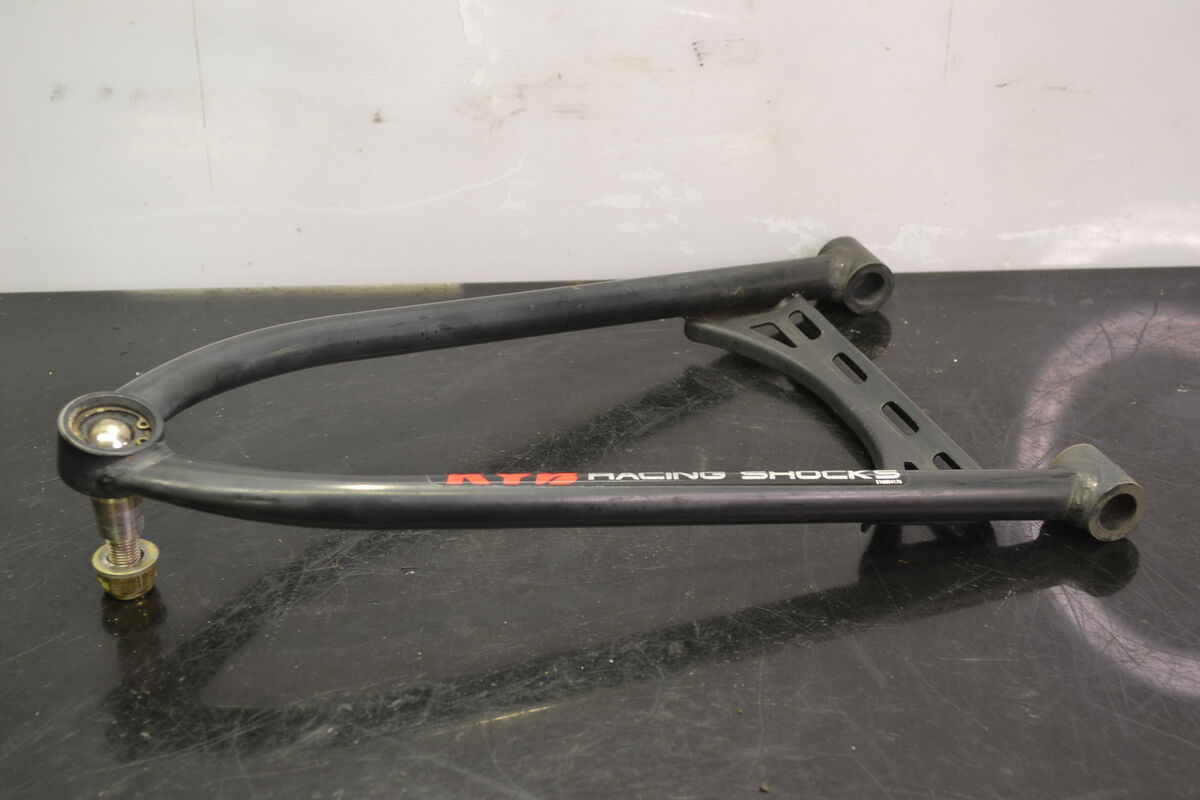 Ylätukivarsi Vasen (42") Ski-Doo, Lynx 2013-2015, 505073159