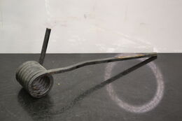 Takapukin jousi vasen Polaris STD, 7043859-329