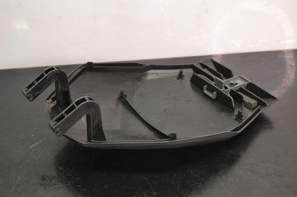 Hansikaslokeron kansi Ski-Doo Gen5,  517308579