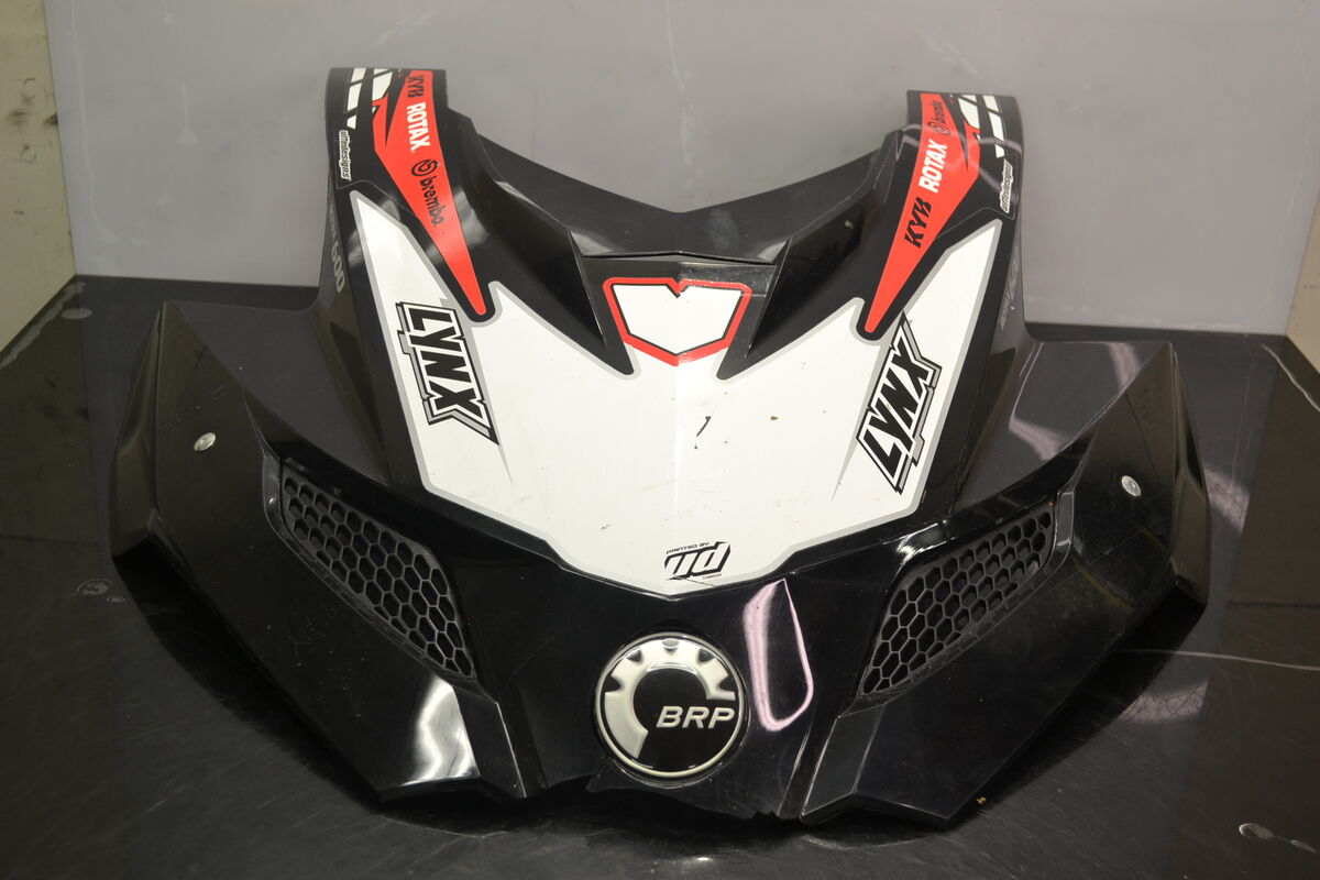 Konepelti Musta Lynx, Ski-Doo 08-13 (2 laatu)