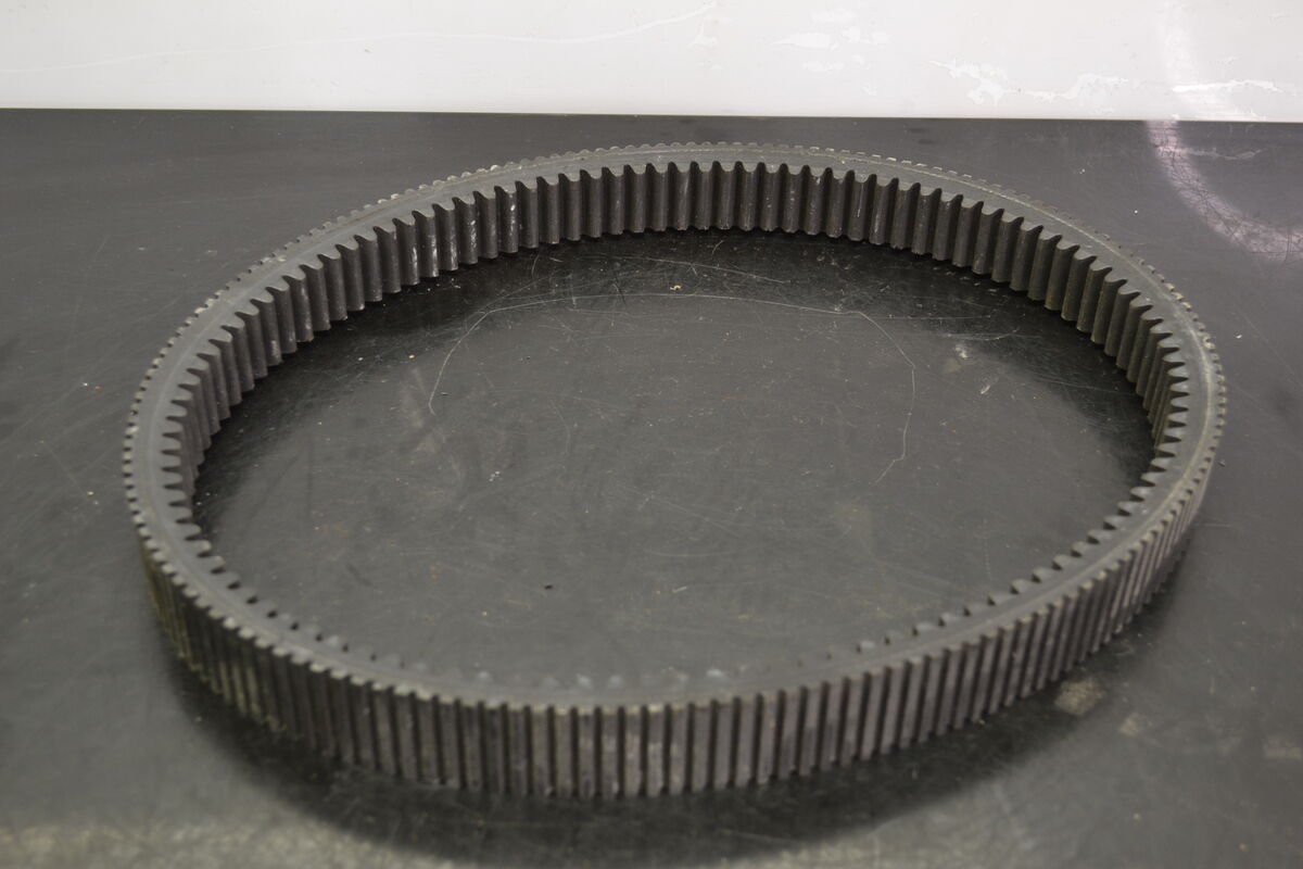 Ultimax XS821 Variaattorinhihna - Käytetty, Hyväkuntoinen