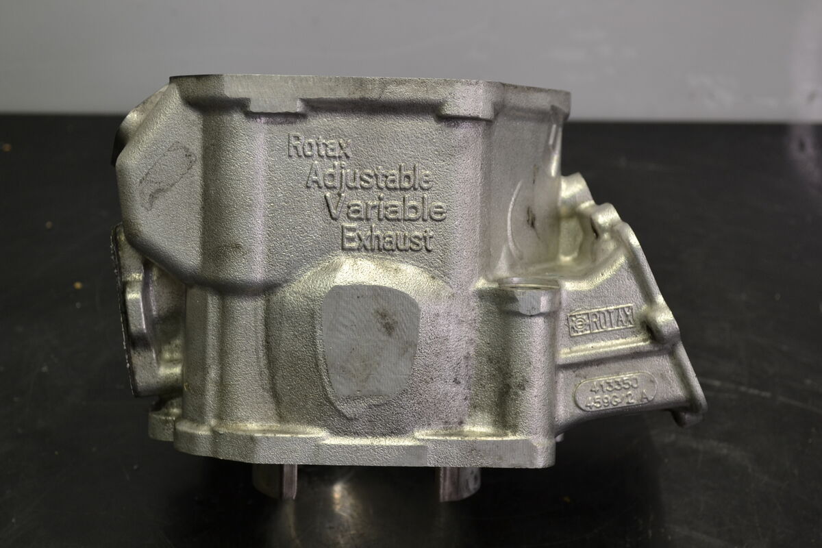 Sylinteri 600 RS, 420413350