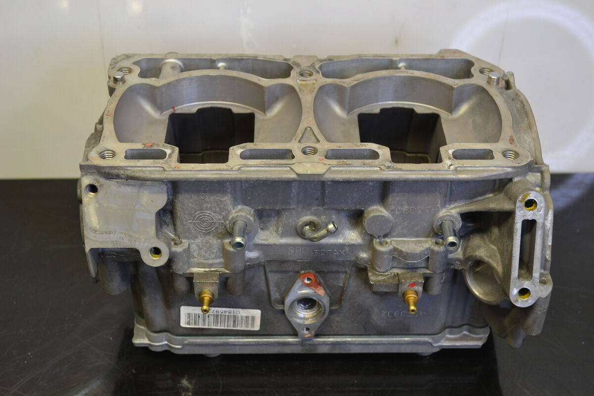 Engine blocks 800R Etec, 420893084