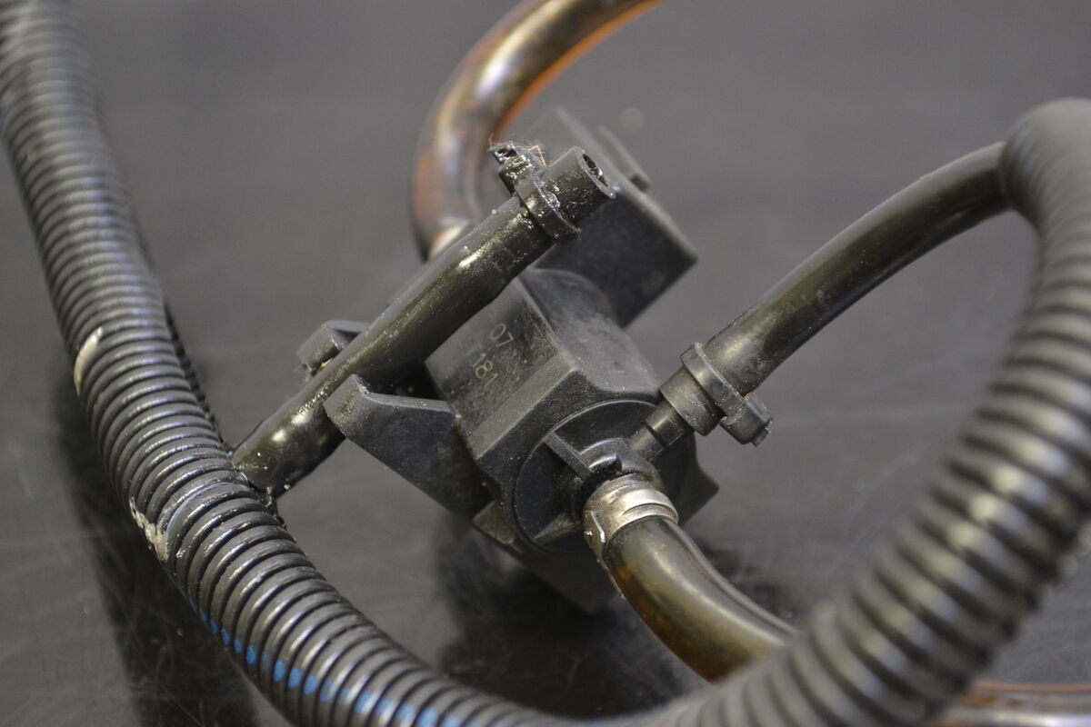 Solenoid Valve 512060950